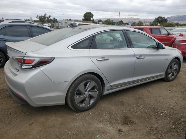 Photo 2 VIN: KMHE34L17HA043874 - HYUNDAI SONATA HYB 