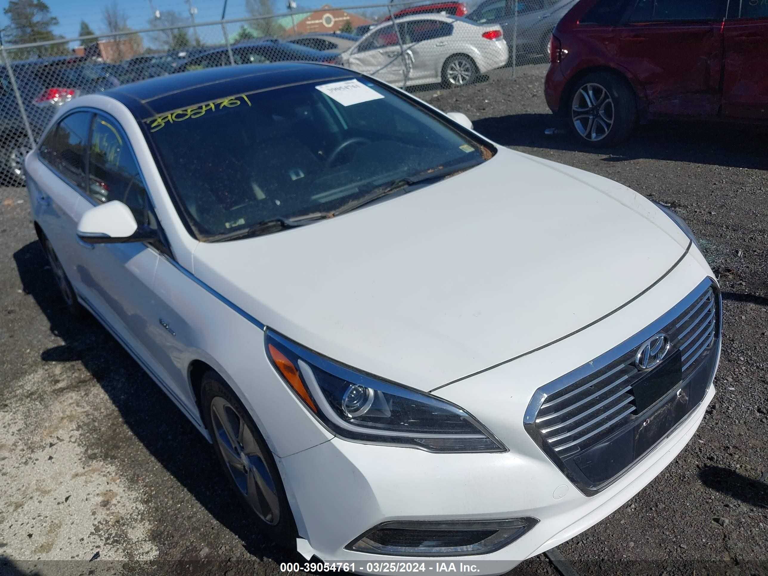 Photo 5 VIN: KMHE34L17HA059542 - HYUNDAI SONATA 