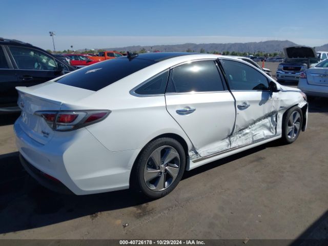 Photo 3 VIN: KMHE34L18GA029674 - HYUNDAI SONATA 