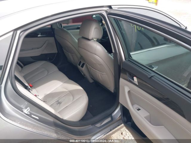 Photo 7 VIN: KMHE34L18HA505758 - HYUNDAI SONATA 