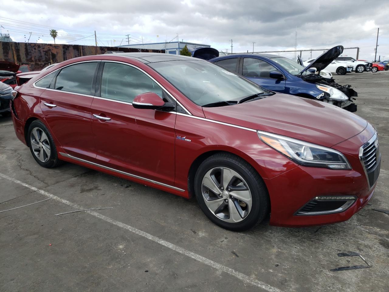 Photo 3 VIN: KMHE34L1XGA026730 - HYUNDAI SONATA 