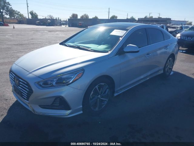 Photo 1 VIN: KMHE34L33JA082355 - HYUNDAI SONATA 