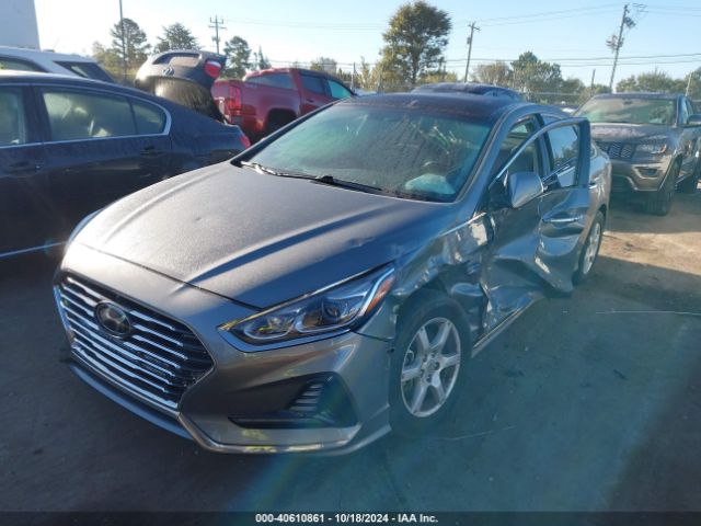 Photo 1 VIN: KMHE34L33JA082372 - HYUNDAI SONATA 