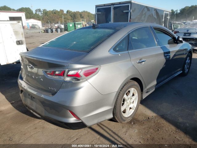 Photo 3 VIN: KMHE34L33JA082372 - HYUNDAI SONATA 