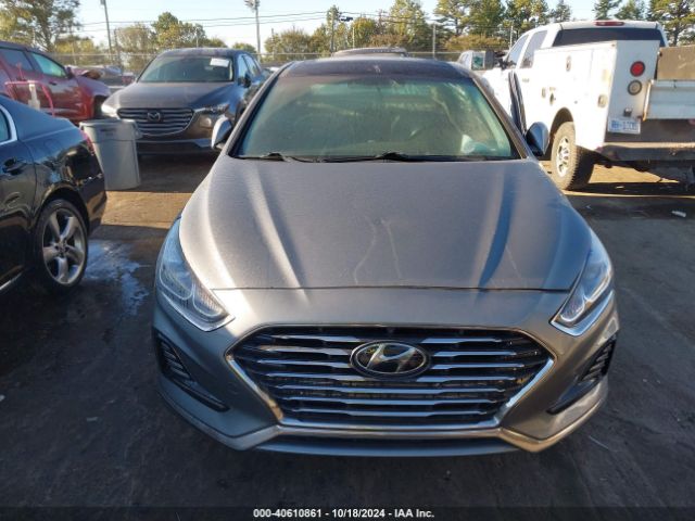 Photo 9 VIN: KMHE34L33JA082372 - HYUNDAI SONATA 