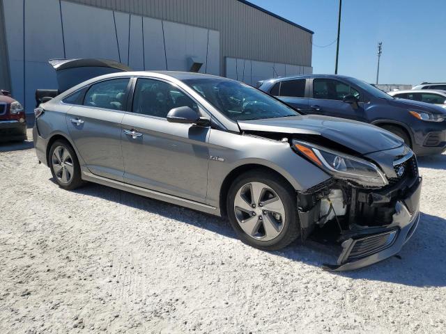 Photo 3 VIN: KMHE34L35HA067818 - HYUNDAI SONATA 