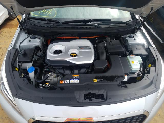 Photo 6 VIN: KMHE34L39HA068843 - HYUNDAI SONATA 