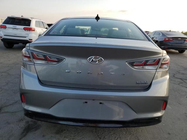 Photo 5 VIN: KMHE34L39JA083493 - HYUNDAI SONATA 