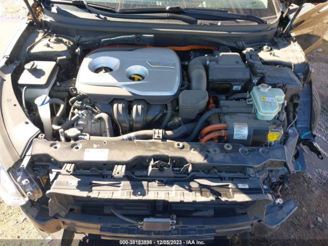 Photo 9 VIN: KMHE34L3XJA083468 - HYUNDAI SONATA 