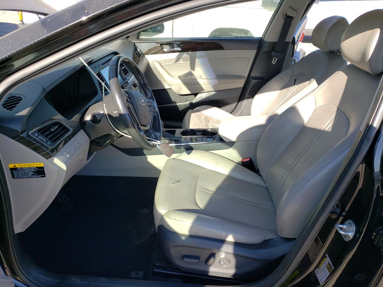 Photo 6 VIN: KMHE54L20GA024665 - HYUNDAI SONATA 