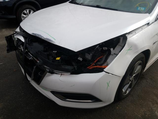 Photo 8 VIN: KMHE54L25GA023897 - HYUNDAI SONATA 