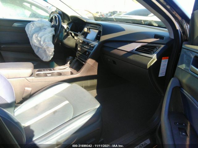 Photo 4 VIN: KMHE54L25GA029036 - HYUNDAI SONATA PLUG-IN HYBRID 