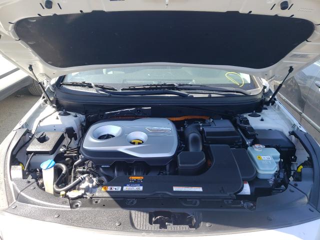 Photo 6 VIN: KMHE54L29GA026138 - HYUNDAI SONATA PLU 