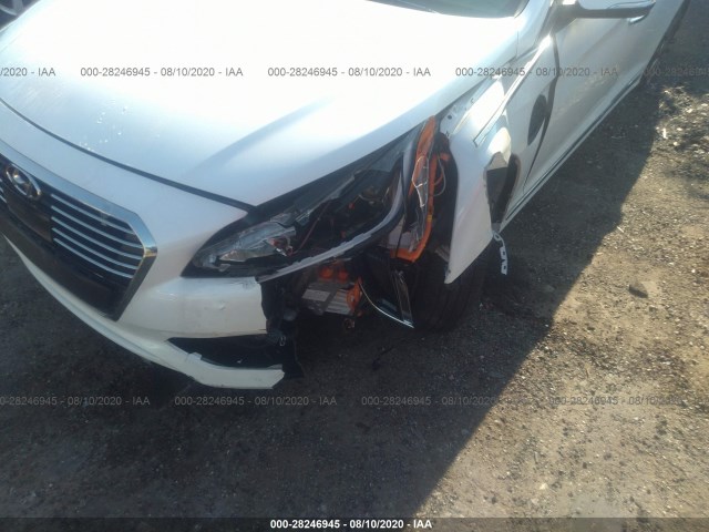 Photo 5 VIN: KMHE54L29HA045242 - HYUNDAI SONATA PLUG-IN HYBRID 