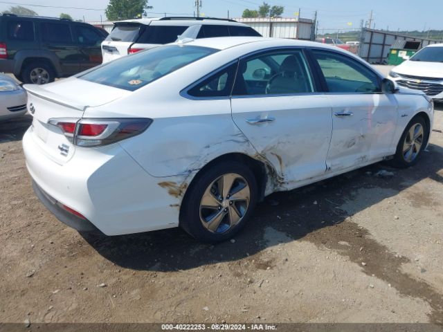 Photo 3 VIN: KMHE54L29HA064227 - HYUNDAI SONATA 