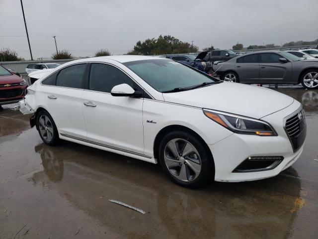 Photo 3 VIN: KMHE54L29HA071436 - HYUNDAI SONATA 