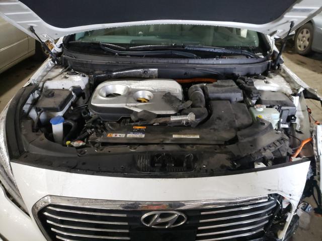 Photo 6 VIN: KMHE54L2XGA035611 - HYUNDAI SONATA 