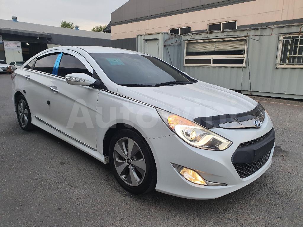 Photo 2 VIN: KMHEB415BCA054024 - HYUNDAI SONATA HYBRID 