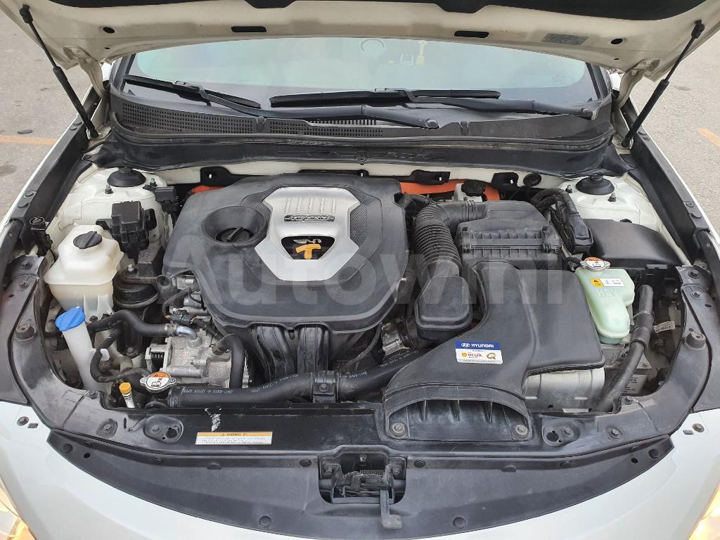 Photo 25 VIN: KMHEB415BCA054024 - HYUNDAI SONATA HYBRID 