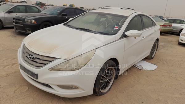 Photo 4 VIN: KMHEB41C3CA314672 - HYUNDAI SONATA 