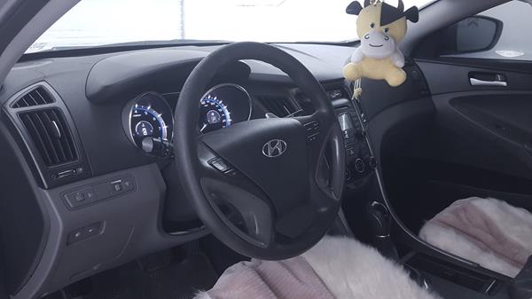 Photo 10 VIN: KMHEB41C5EA622686 - HYUNDAI SONATA 