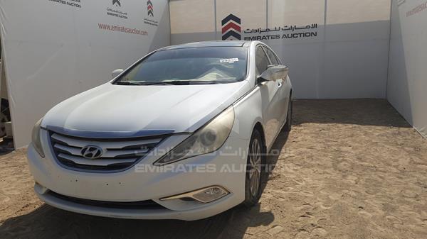 Photo 3 VIN: KMHEB41C9EA618043 - HYUNDAI SONATA 