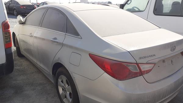 Photo 4 VIN: KMHEC41LBCA382978 - HYUNDAI SONATA 