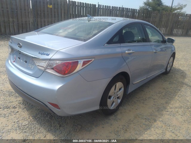 Photo 3 VIN: KMHEC4A40BA001096 - HYUNDAI SONATA 