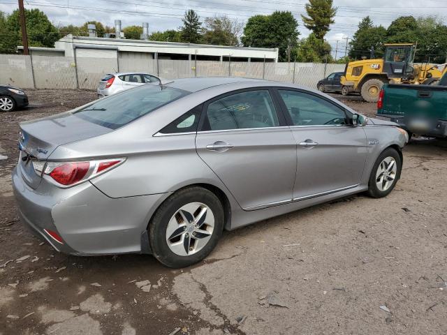 Photo 2 VIN: KMHEC4A40BA003284 - HYUNDAI SONATA HYB 