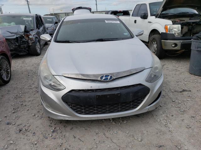 Photo 4 VIN: KMHEC4A40BA007030 - HYUNDAI SONATA HYB 