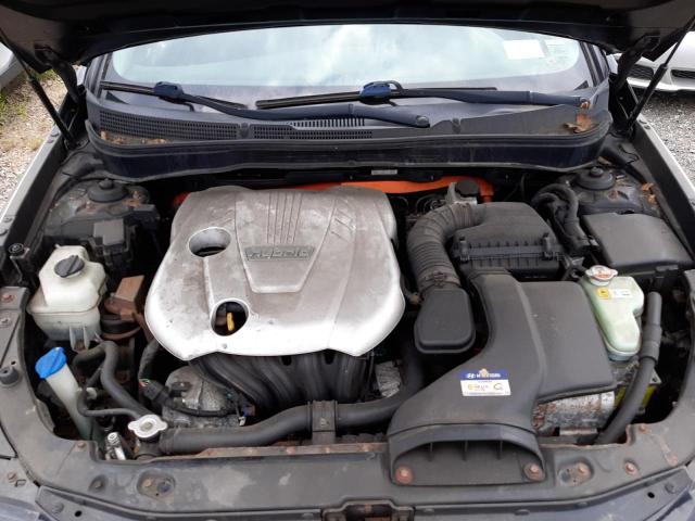 Photo 6 VIN: KMHEC4A40BA016388 - HYUNDAI SONATA HYB 