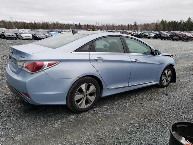 Photo 2 VIN: KMHEC4A40CA028199 - HYUNDAI SONATA 