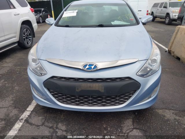 Photo 5 VIN: KMHEC4A40CA030003 - HYUNDAI SONATA HYBRID 