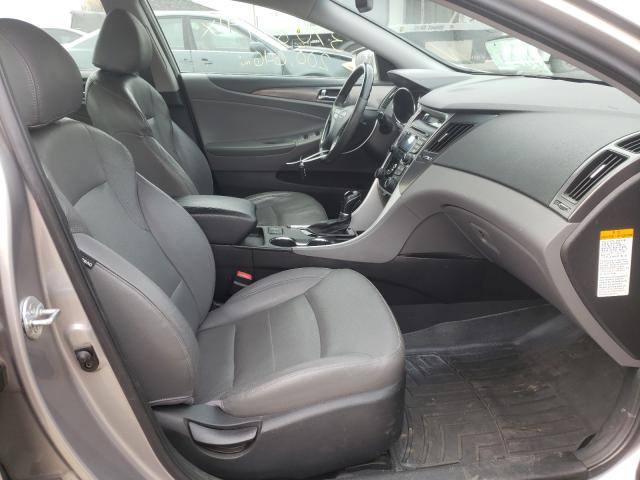 Photo 4 VIN: KMHEC4A40CA033869 - HYUNDAI SONATA HYB 