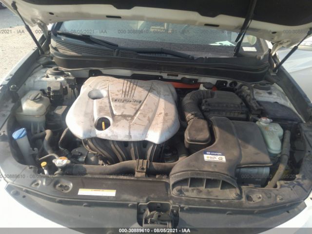 Photo 9 VIN: KMHEC4A40CA034830 - HYUNDAI SONATA 