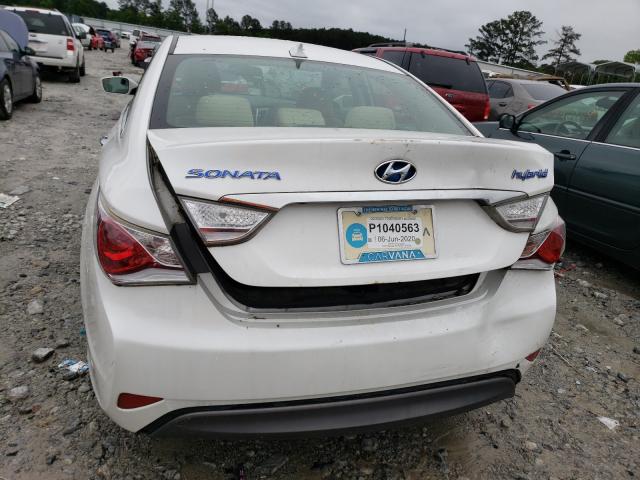 Photo 8 VIN: KMHEC4A40CA037906 - HYUNDAI SONATA HYB 