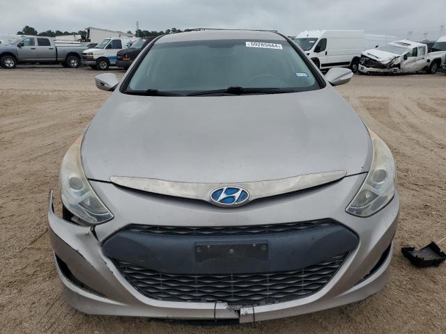 Photo 4 VIN: KMHEC4A40CA042247 - HYUNDAI SONATA 