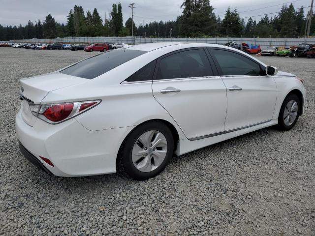 Photo 2 VIN: KMHEC4A40DA051306 - HYUNDAI SONATA 