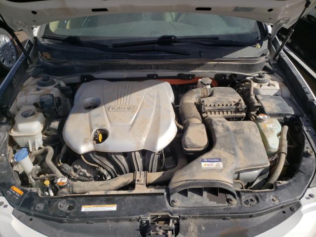 Photo 6 VIN: KMHEC4A40DA092275 - HYUNDAI SONATA HYB 