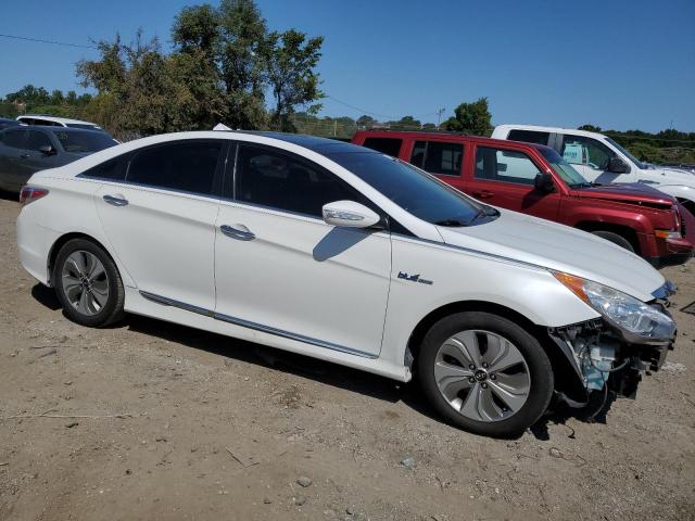 Photo 3 VIN: KMHEC4A40EA106905 - HYUNDAI SONATA HYB 