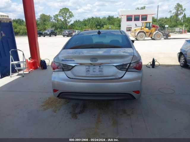 Photo 5 VIN: KMHEC4A40EA110341 - HYUNDAI SONATA HYBRID 