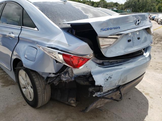 Photo 8 VIN: KMHEC4A40EA117385 - HYUNDAI SONATA HYB 