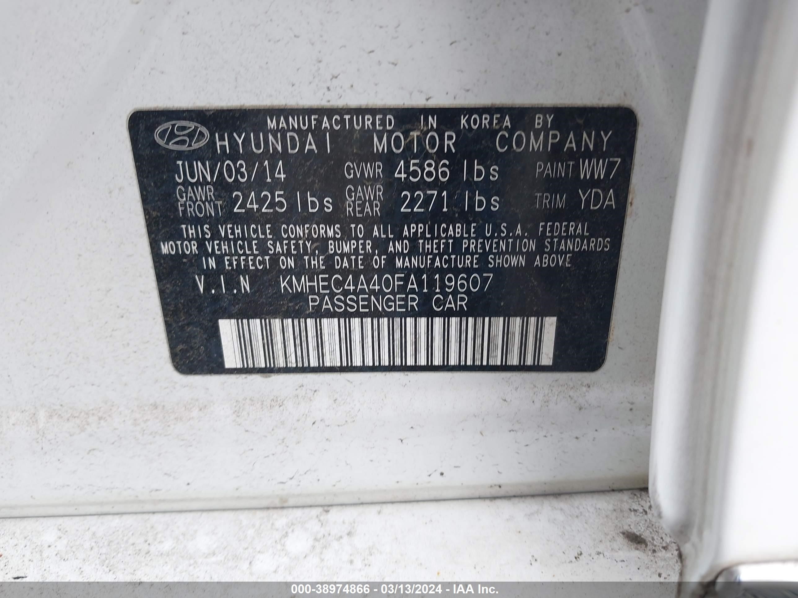 Photo 4 VIN: KMHEC4A40FA119607 - HYUNDAI SONATA 