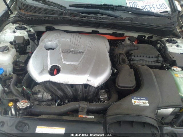 Photo 9 VIN: KMHEC4A40FA120871 - HYUNDAI SONATA 