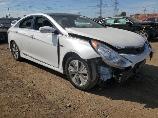 Photo 3 VIN: KMHEC4A40FA129750 - HYUNDAI SONATA HYB 