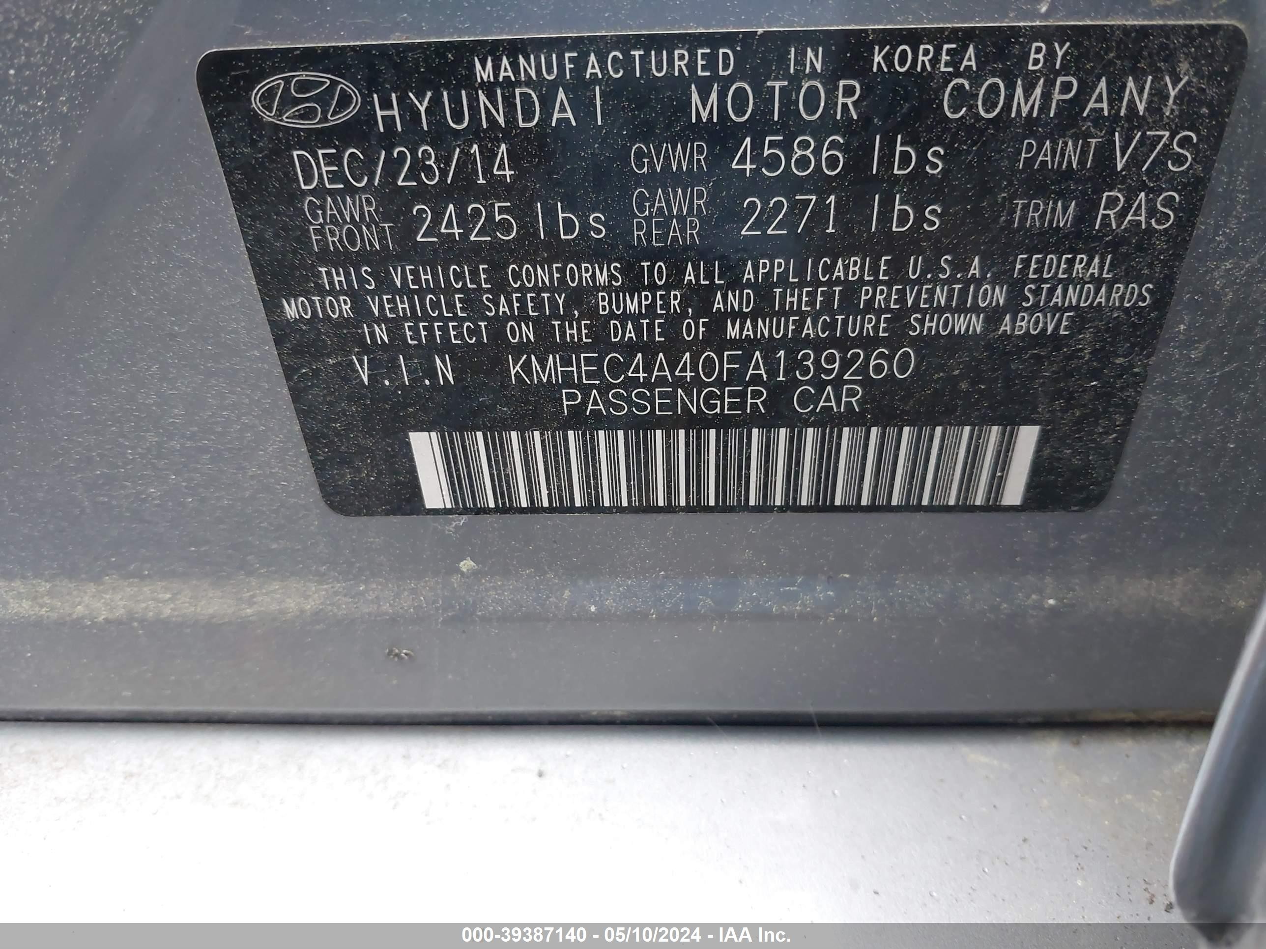 Photo 4 VIN: KMHEC4A40FA139260 - HYUNDAI SONATA 