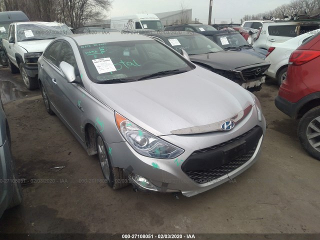 Photo 0 VIN: KMHEC4A41BA002841 - HYUNDAI SONATA 