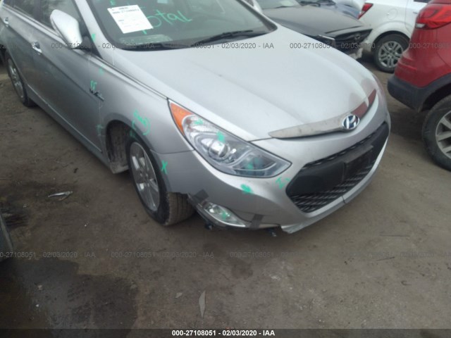 Photo 5 VIN: KMHEC4A41BA002841 - HYUNDAI SONATA 