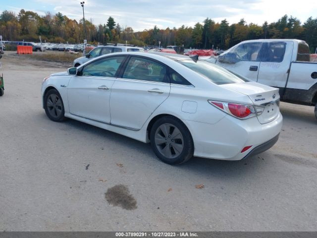 Photo 2 VIN: KMHEC4A41BA011037 - HYUNDAI SONATA HYBRID 