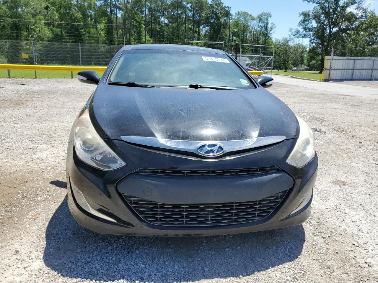 Photo 4 VIN: KMHEC4A41BA014276 - HYUNDAI SONATA 